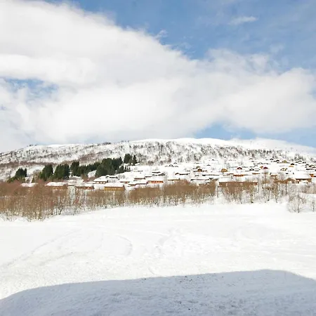 Vossestrand And Lejlighedshotel